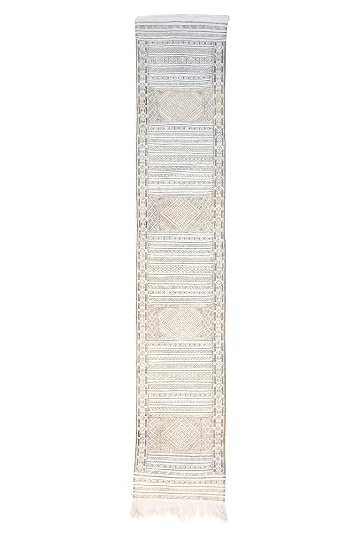 Elegant Tifelt Moroccan Rug - Flat Weave Beige Design – Les Nomades De ...